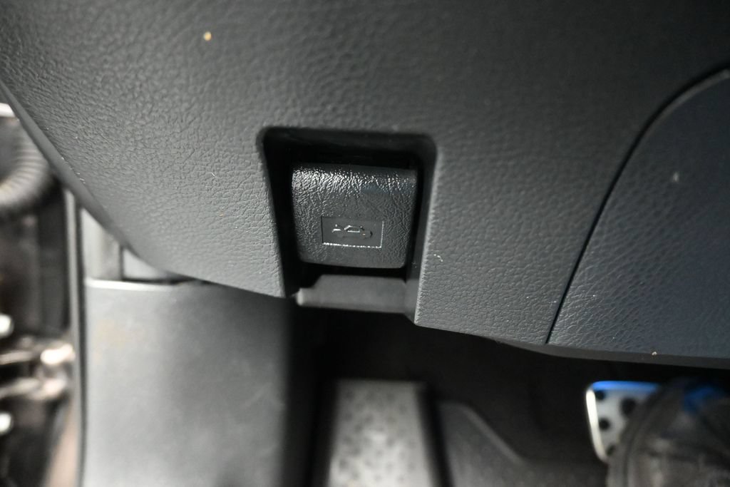Used 2020 Toyota Avalon Touring w/ Advanced Safety Package FWD image 30