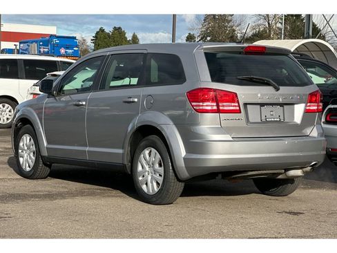 Used 2015 Dodge Journey American Value Package w/ Flexible Seating Group image 8