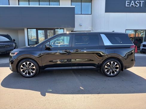 Certified 2024 Kia Carnival EX image 2