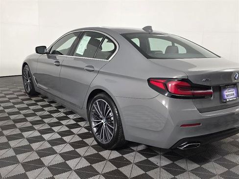 Used 2022 BMW 530i xDrive image 6