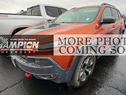 Used 2015 Jeep Cherokee Trailhawk w/ Comfort/Convenience Group