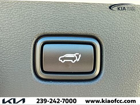 New 2026 Kia Sportage EX image 13