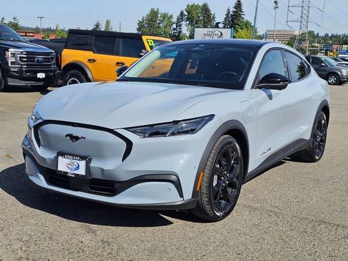 New 2024 Ford Mustang Mach-E Select w/ Comfort Package Lite image 3