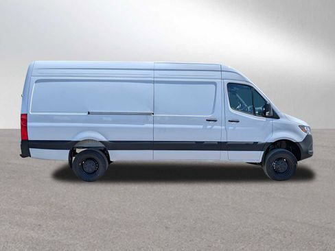 New 2025 Mercedes-Benz Sprinter 2500 image 8