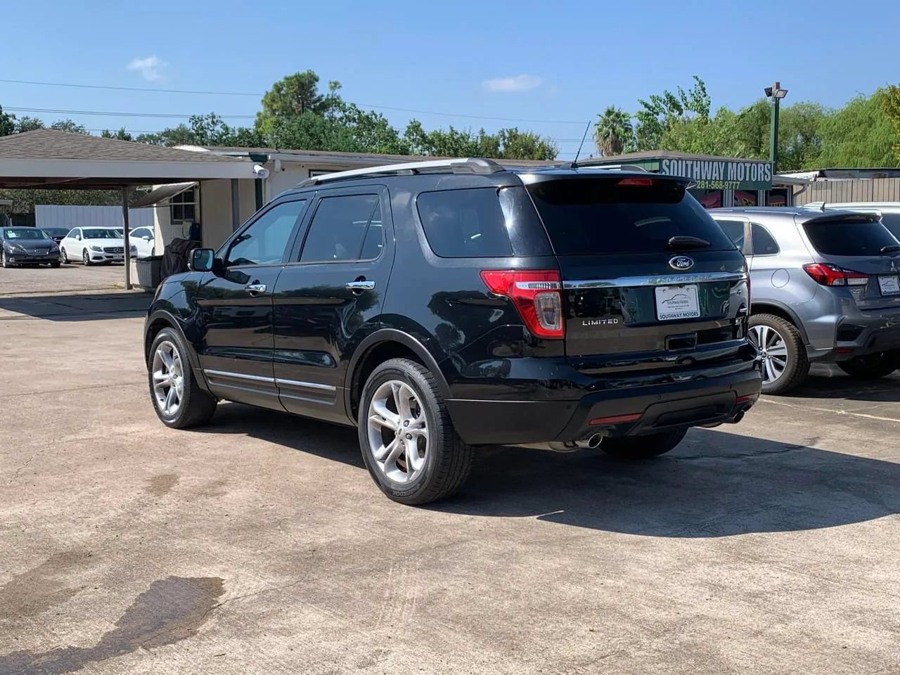 Used 2013 Ford Explorer Limited AWD/4WD image 5