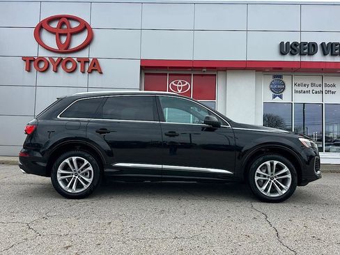 Used 2025 Audi Q7 3.0T Premium Plus AWD/4WD image 6