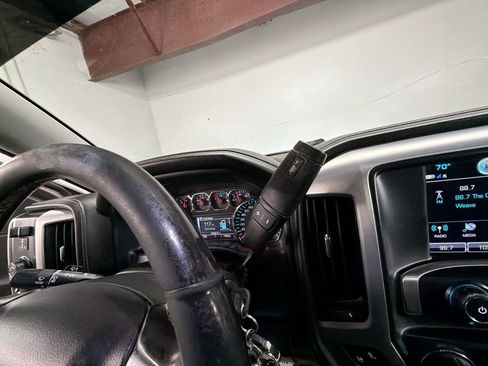 Used 2018 GMC Sierra 1500 SLT AWD/4WD image 15