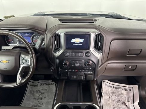 Used 2020 Chevrolet Silverado 2500 LTZ w/ LTZ Plus Package image 17