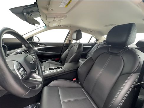 Used 2026 Genesis G70 2.5T RWD image 18