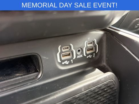 Used 2020 RAM 1500 Big Horn AWD/4WD image 36