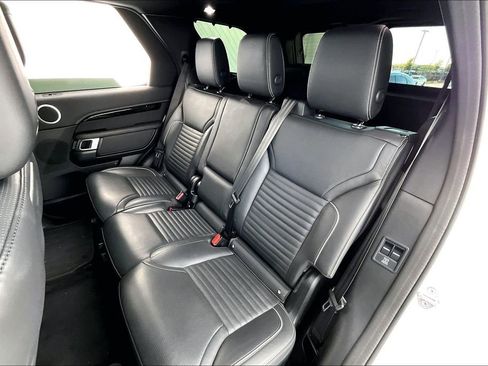 Used 2023 Land Rover Discovery S R-Dynamic image 34