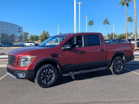 Used 2017 Nissan Titan PRO-4X image 2