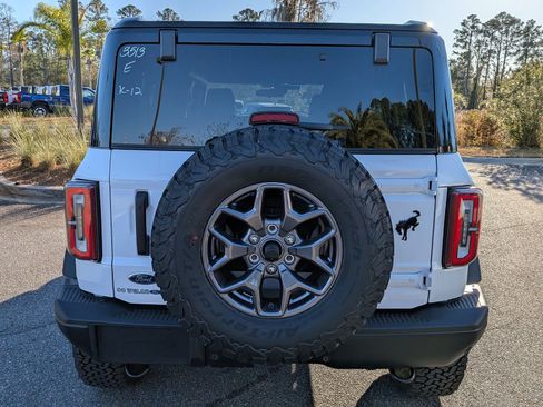 New 2025 Ford Bronco Badlands image 6