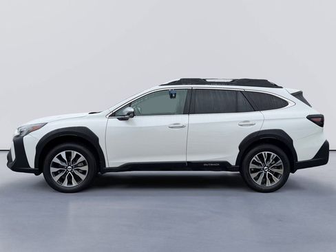 Used 2024 Subaru Outback Touring XT AWD/4WD image 6
