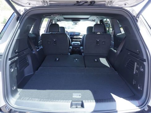 New 2026 Buick Enclave Sport Touring w/ Power Package FWD image 8