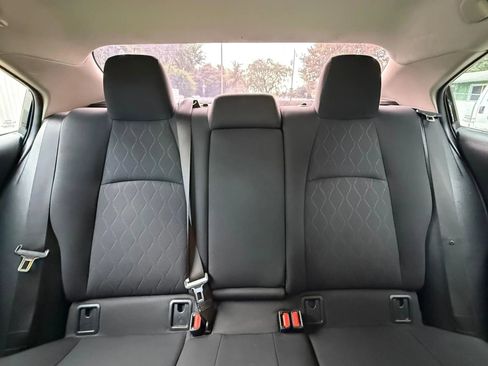 Used 2020 Toyota Corolla LE image 15