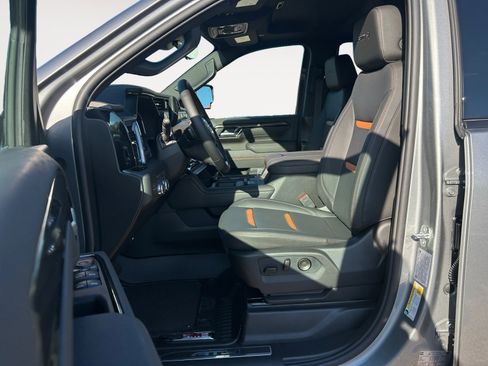 New 2026 GMC Sierra 2500 AT4 w/ AT4 Premium Plus Package image 23