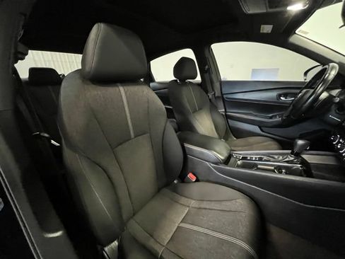 Used 2024 Honda Accord Sport image 9