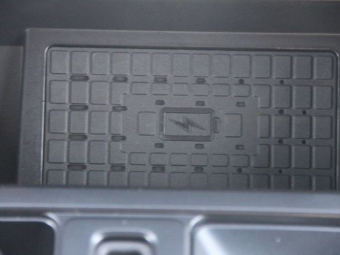 Certified 2025 Ford F150 XLT w/ Equipment Group 302A MID image 31