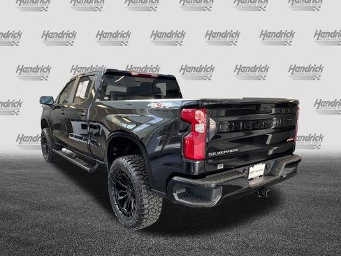Used 2025 Chevrolet Silverado 1500 RST w/ Convenience Package II AWD/4WD image 9