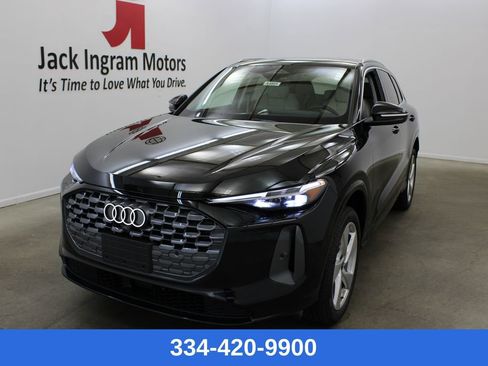 New 2025 Audi Q5 Premium Plus image 1