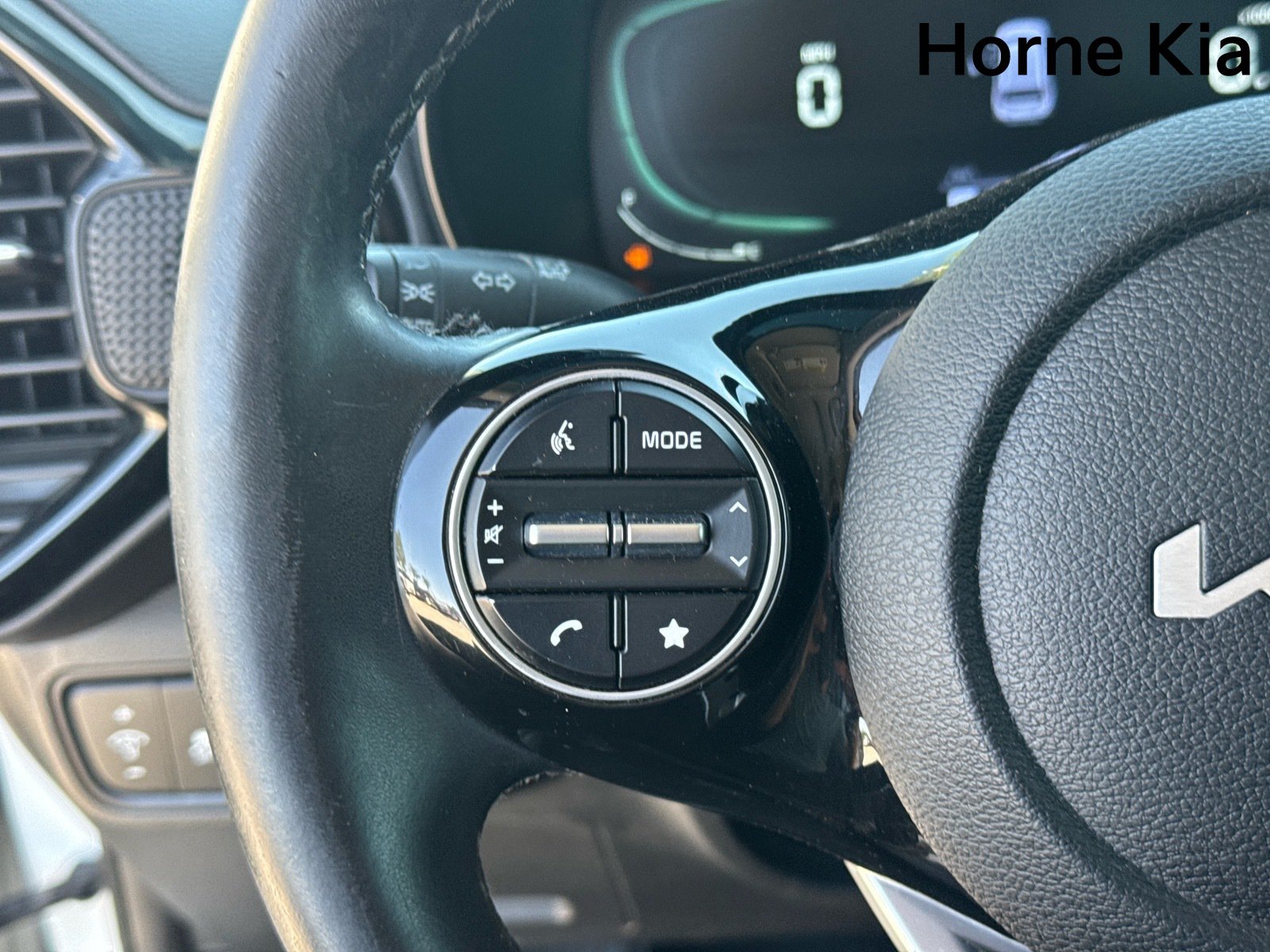 Certified 2023 Kia Soul EX FWD image 18