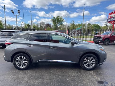 Used 2018 Nissan Murano SL w/ Moonroof Package AWD/4WD image 4