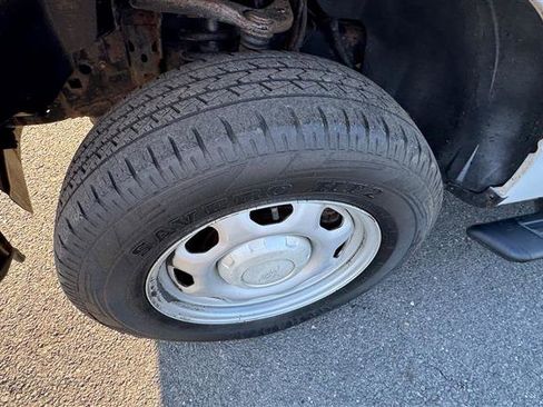 Used 2014 Ford F150 XL w/ Trailer Tow Package image 33