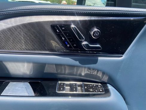 Certified 2026 Cadillac Escalade IQ Sport 2 w/ LPO, ONYX Package AWD/4WD image 12