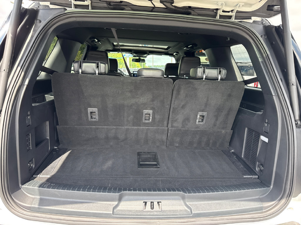 Used 2023 Ford Expedition Platinum AWD/4WD image 17
