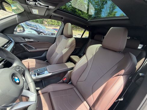 Certified 2025 BMW X2 xDrive28i AWD/4WD image 9