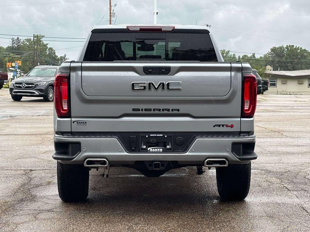 New 2026 GMC Sierra 1500 AT4 w/ LPO, Black Badging Package AWD/4WD image 34