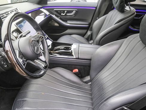Used 2022 Mercedes-Benz S 580 4MATIC Sedan image 5