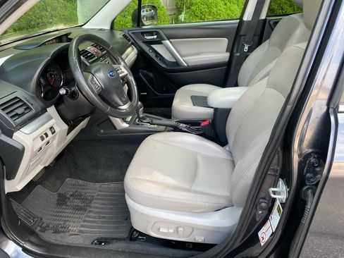 Used 2015 Subaru Forester 2.5i Touring w/ Eyesight & Navigation System AWD/4WD image 11