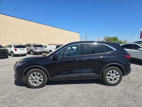 Used 2023 Ford Escape Active w/ Tech Pack #2 FWD image 8