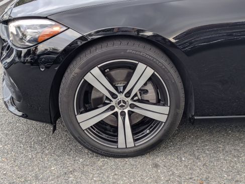 Certified 2025 Mercedes-Benz C 300 Sedan image 3