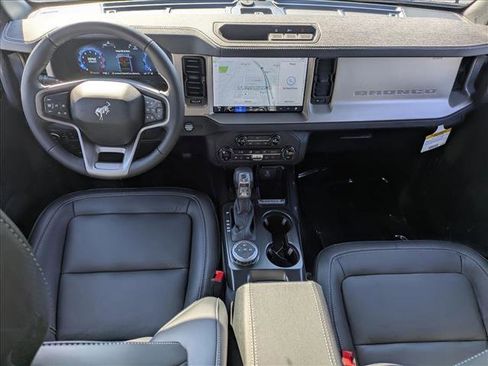 New 2025 Ford Bronco Outer Banks image 15