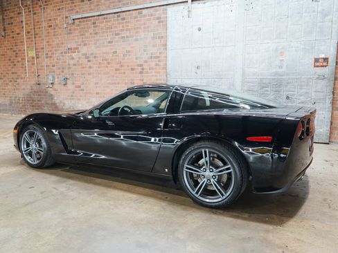 Used 2009 Chevrolet Corvette Convertible w/ Preferred Equipment Group RWD image 11
