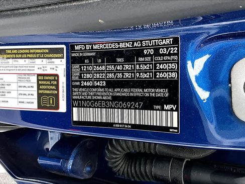 Certified 2022 Mercedes-Benz GLC 43 AMG 4MATIC image 36