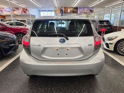 Used 2013 Toyota Prius C One FWD image 6