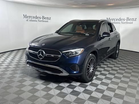 Certified 2023 Mercedes-Benz GLC 300 image 3
