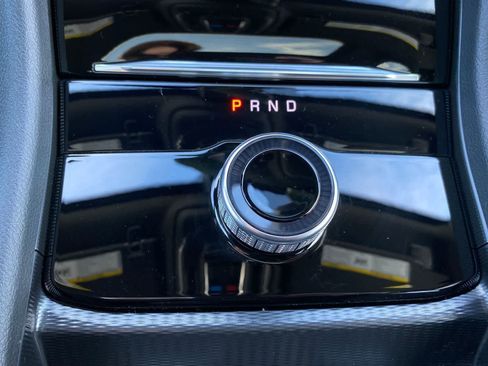 Used 2025 Jeep Grand Cherokee L Laredo image 36