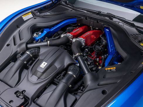 Used 2026 Ferrari Roma Spider RWD image 37