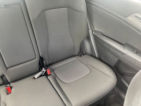 Used 2025 Kia Sportage LX FWD image 36