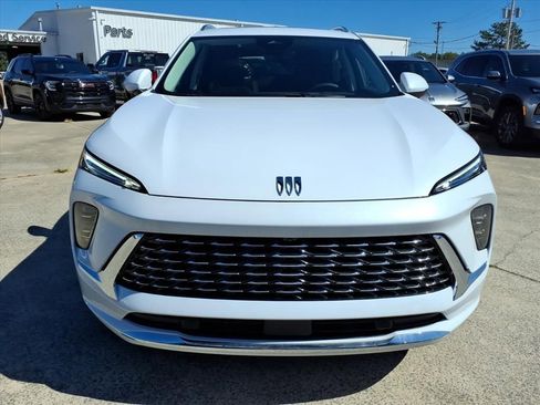 New 2026 Buick Enclave Avenir w/ Super Cruise Package image 2