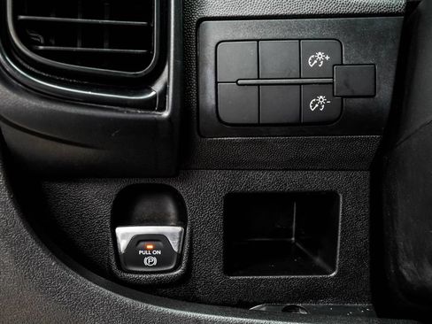 Used 2023 RAM ProMaster 2500 FWD image 35