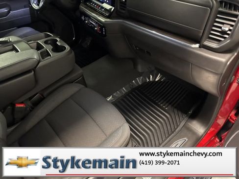 Used 2023 Chevrolet Silverado 1500 LT image 25