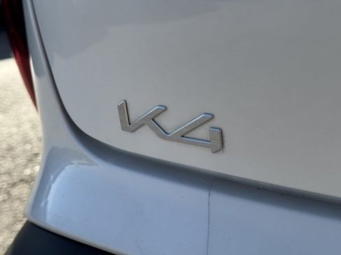 Certified 2025 Kia K4 EX image 8