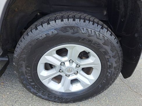 Used 2023 Toyota 4Runner SR5 Premium AWD/4WD image 25