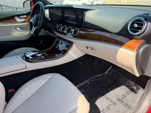 Used 2019 Mercedes-Benz E 450 4MATIC Wagon image 11